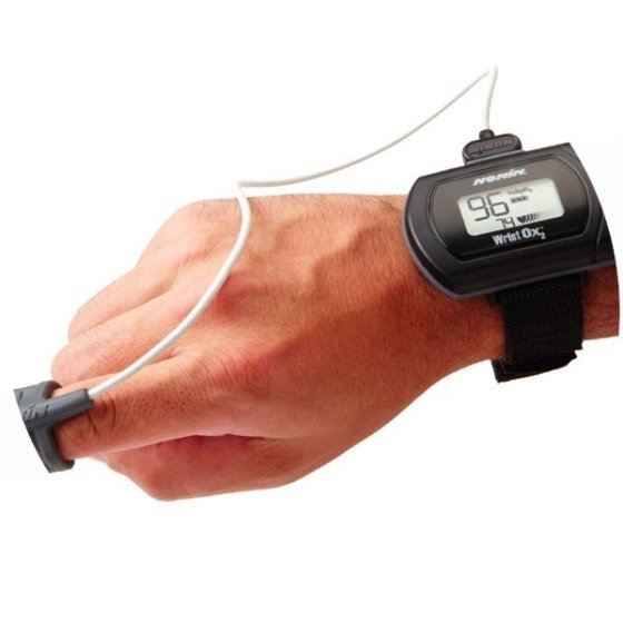 Alternative view of Nonin® Pulsoxymeter 3150 WristOx2™