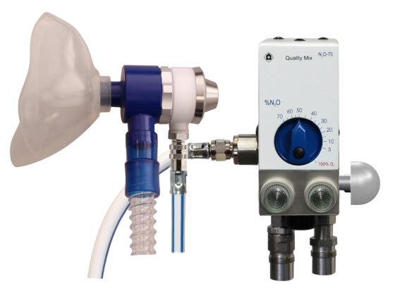 Alternative view of Dehas Quality Mix, 0-70% N2O mit Mobile Cart